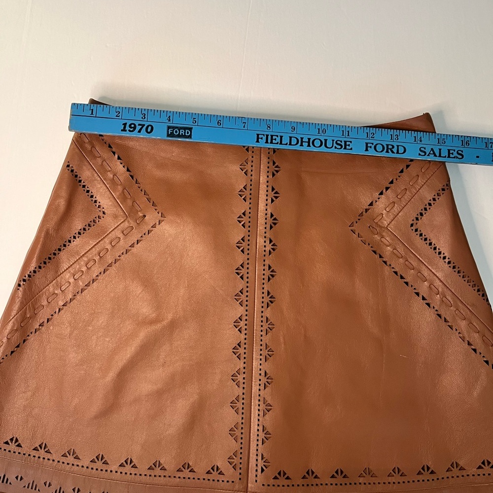 White House Black Market Leather Skirt Size‎ 4 Laser Cut Artisan Boho Western - Picture 8 of 12